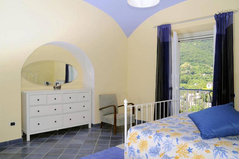 Bed and Breakfast Le Terrazze Di Cristina Виетри Экстерьер фото