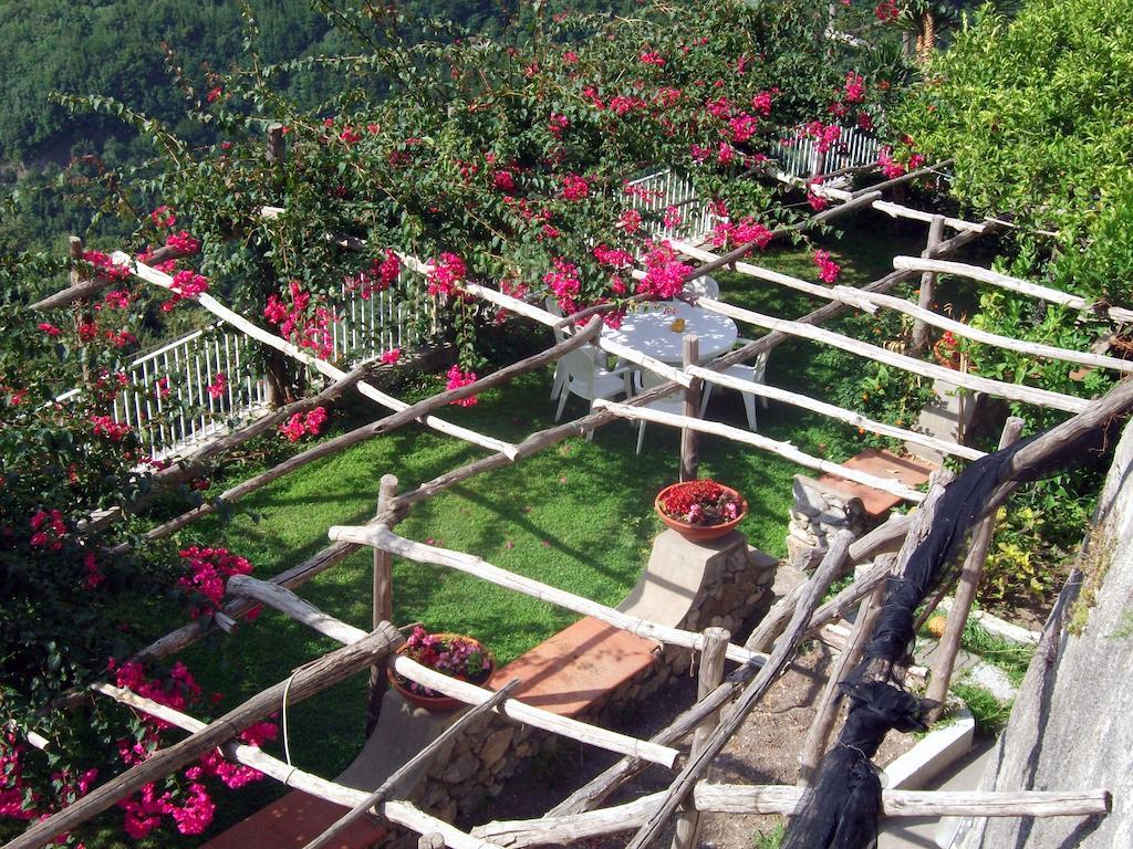 Bed and Breakfast Le Terrazze Di Cristina Виетри Экстерьер фото