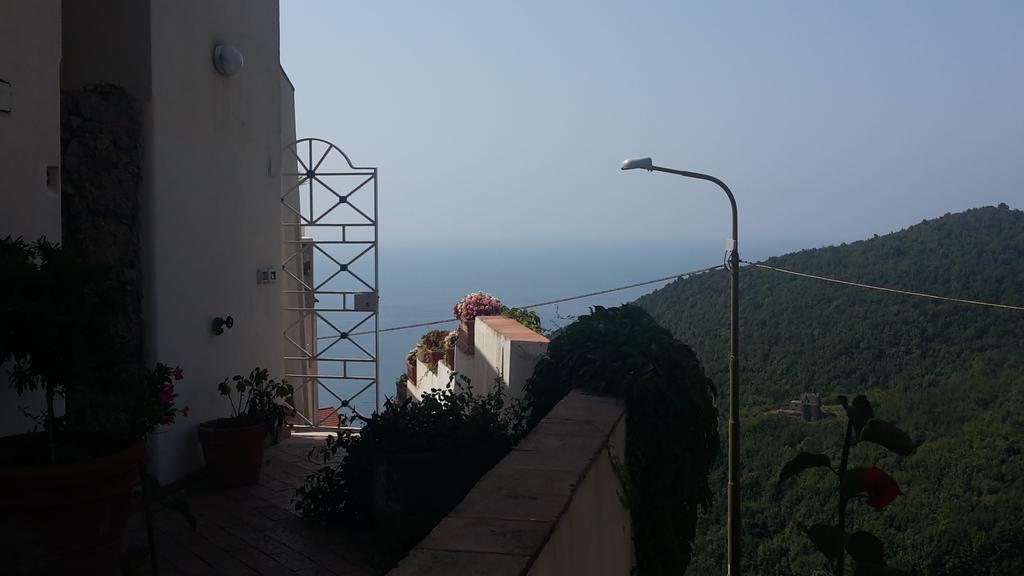Bed and Breakfast Le Terrazze Di Cristina Виетри Экстерьер фото