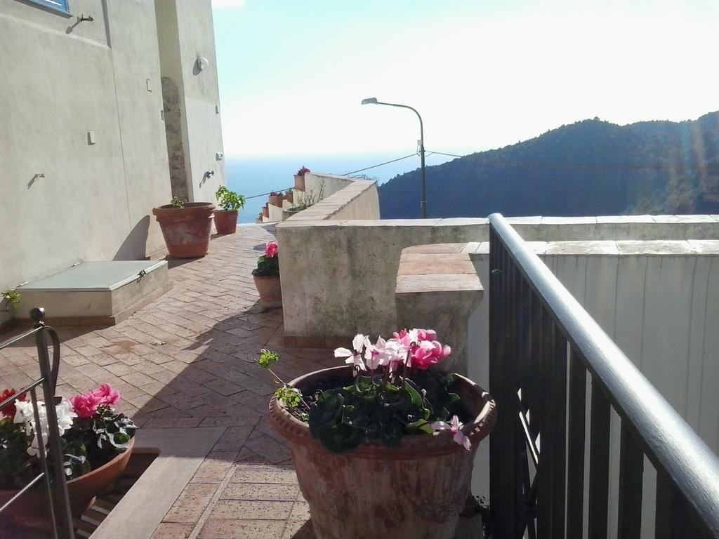 Bed and Breakfast Le Terrazze Di Cristina Виетри Экстерьер фото